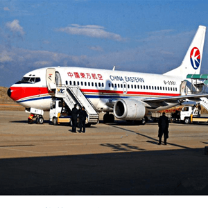 阿拉善空运公司航空快运业稳步发展的原因是什么？